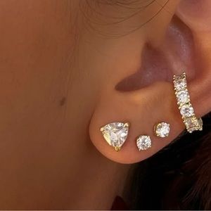 ‘Borrowed from my rich Bestie’ Studs Set - Melinda Maria